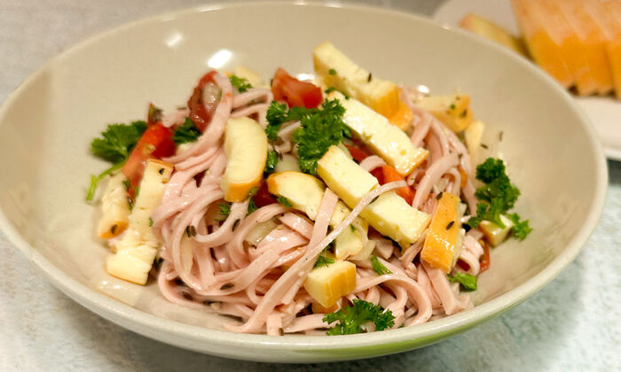 Bambini Spaghetti-mit-Würstchen-Spieße