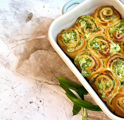 Rezept | Bärlauchschnecken mit Protinella und Ricotta von GOLDSTEIG