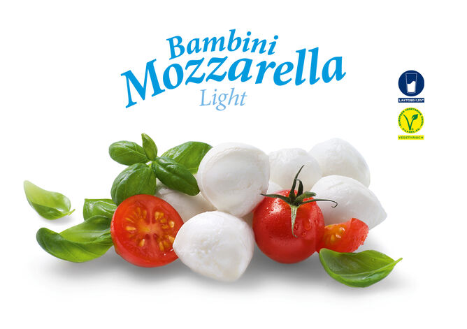 Bambini Mozzarella Mini Light von GOLDSTEIG mit Tomaten und Basilikum. Laktose <1,5% und vegetarisch.